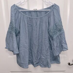 Bell sleeve detail shirt